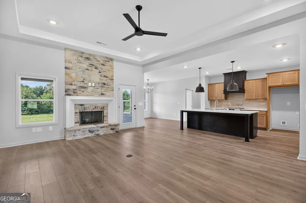 1040 Roopville Veal RD Roopville, GA 30170