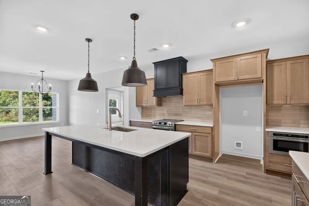 1040 Roopville Veal RD Roopville, GA 30170