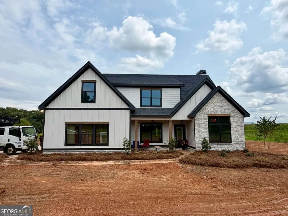 67 Gum Creek RD Roopville, GA 30170