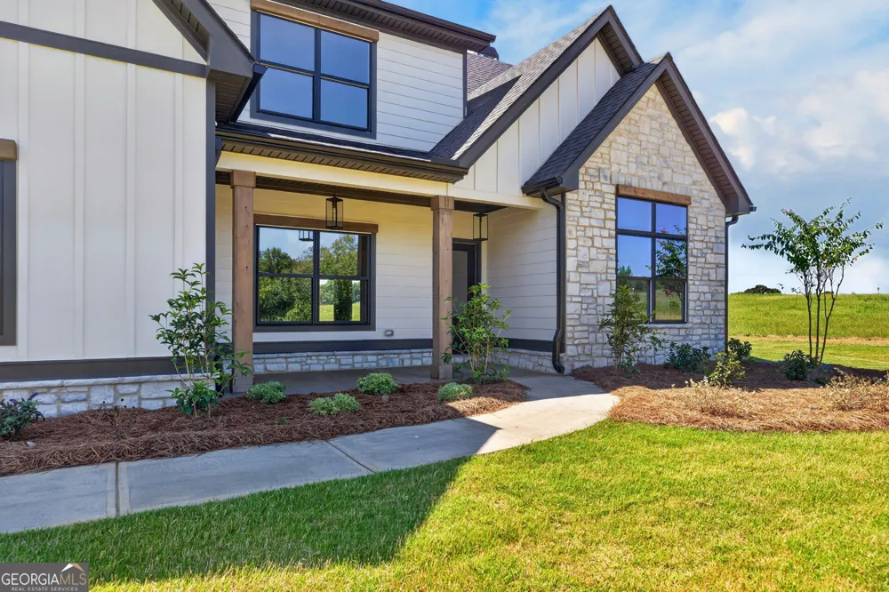 67 Gum Creek RD Roopville, GA 30170