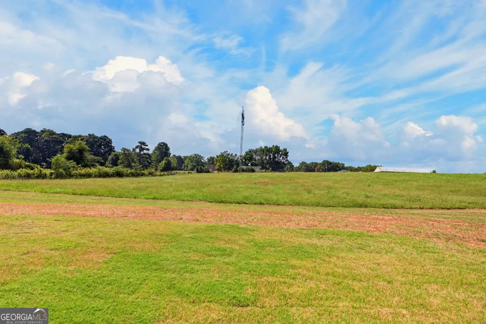 67 Gum Creek RD Roopville, GA 30170