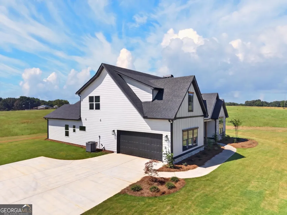 67 Gum Creek RD Roopville, GA 30170