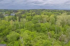 2939 Lake Sorrento CT Conyers, GA 30012
