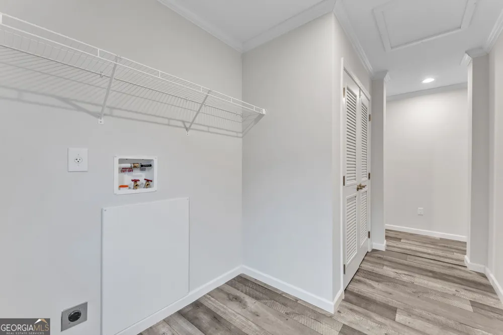1104 E Front ST Iva, SC 29655
