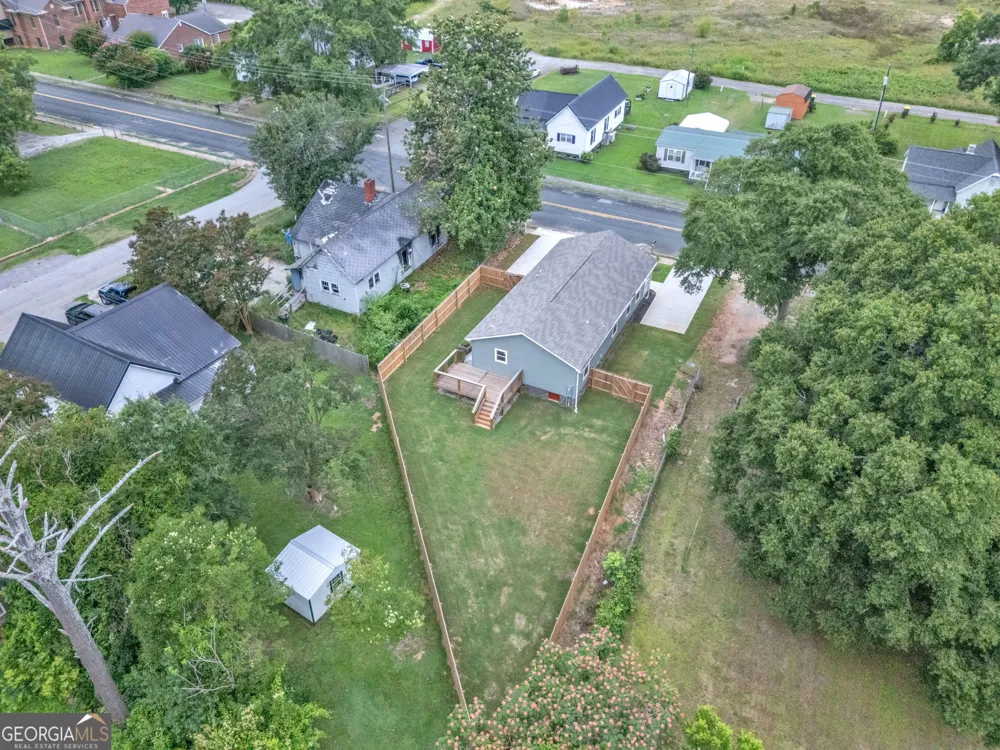 1104 E Front ST Iva, SC 29655