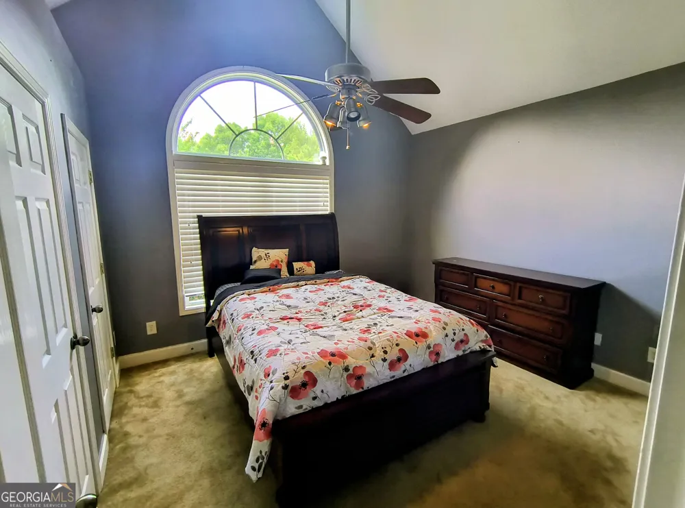 125 Clear Spring LN Oxford, GA 30054