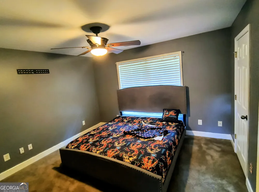 125 Clear Spring LN Oxford, GA 30054