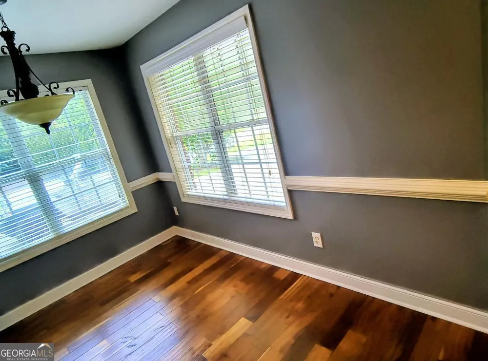 125 Clear Spring LN Oxford, GA 30054
