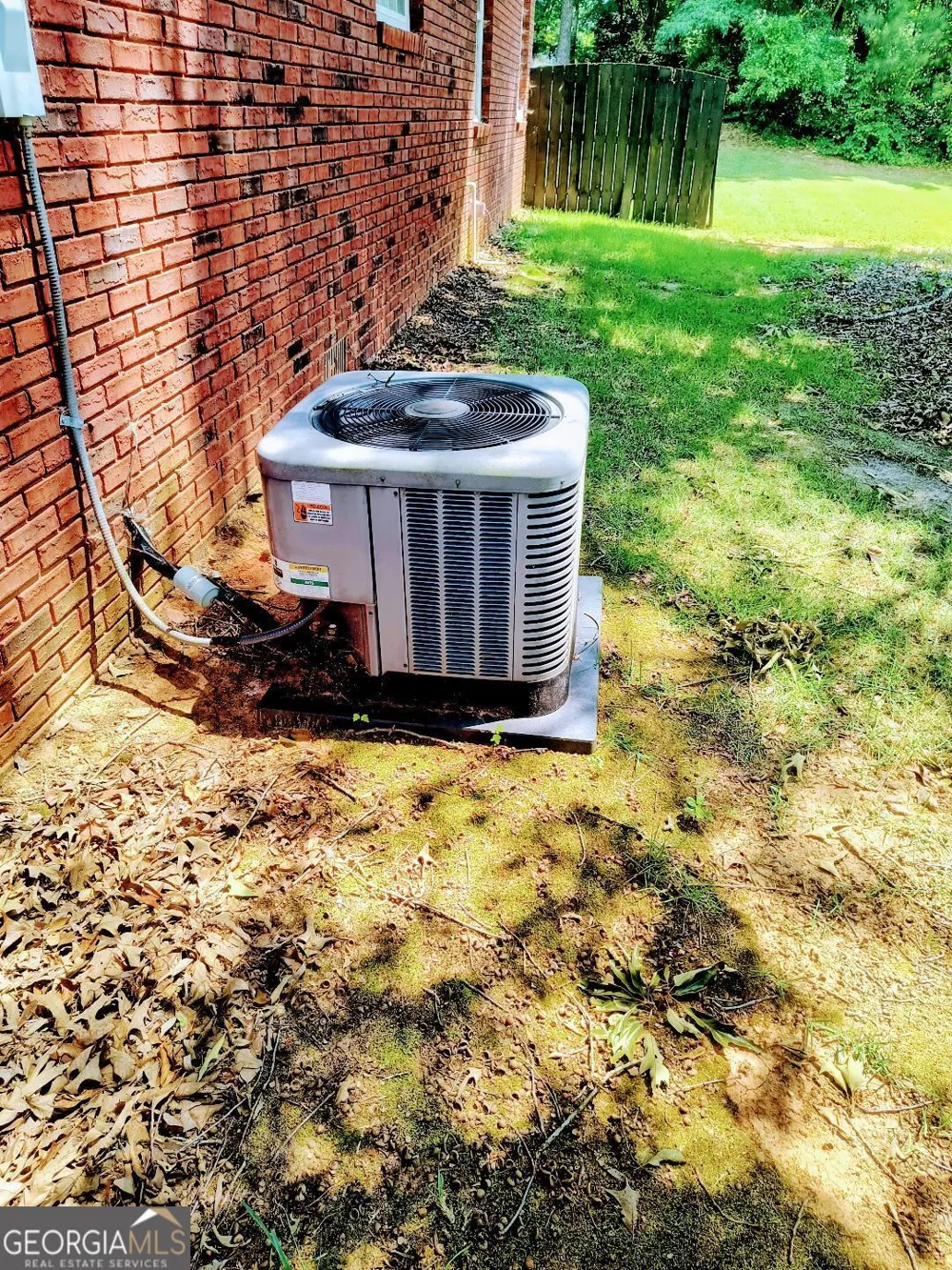 125 Clear Spring LN Oxford, GA 30054