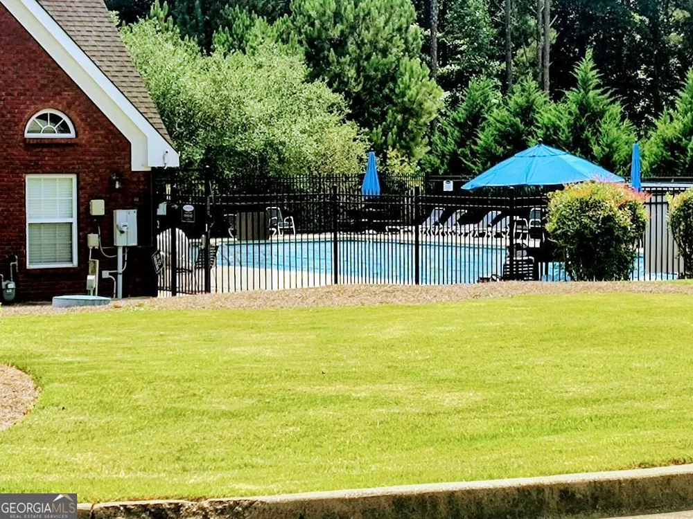 125 Clear Spring LN Oxford, GA 30054