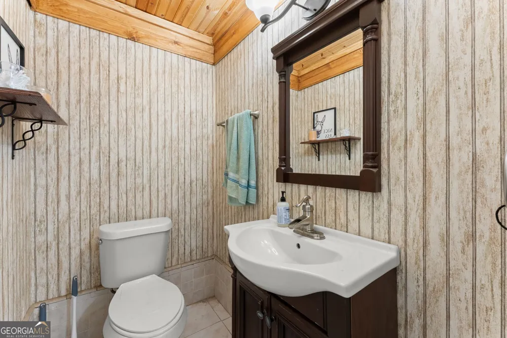 110 Pastel LN Clayton, GA 30525