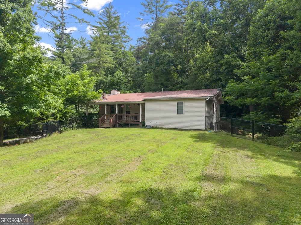 110 Pastel LN Clayton, GA 30525