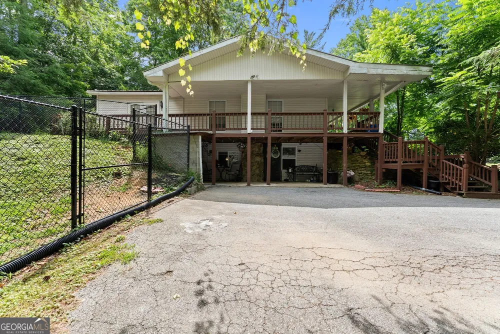 110 Pastel LN Clayton, GA 30525