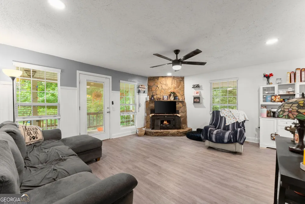 110 Pastel LN Clayton, GA 30525