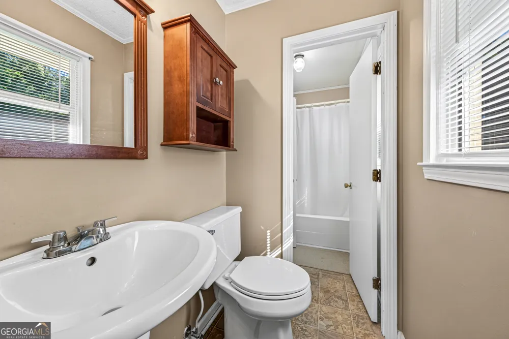 451 Defoor RD Toccoa, GA 30577