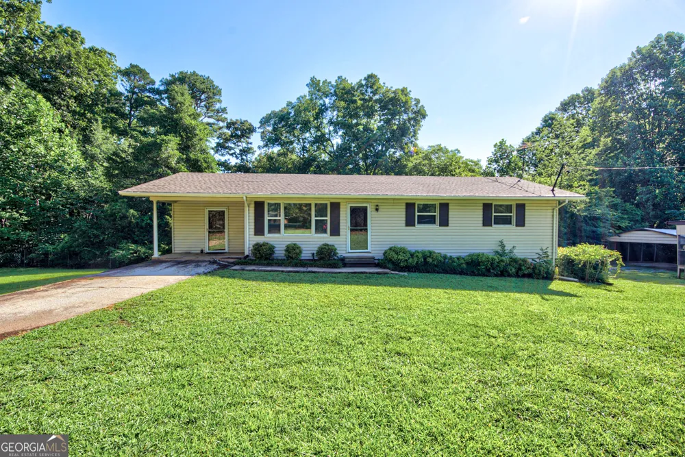 451 Defoor RD Toccoa, GA 30577