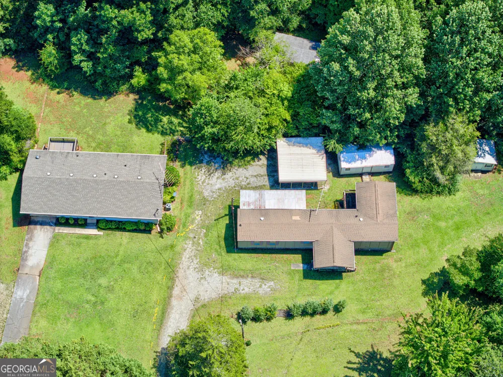 451 Defoor RD Toccoa, GA 30577