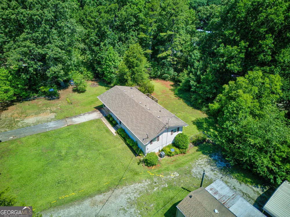 451 Defoor RD Toccoa, GA 30577