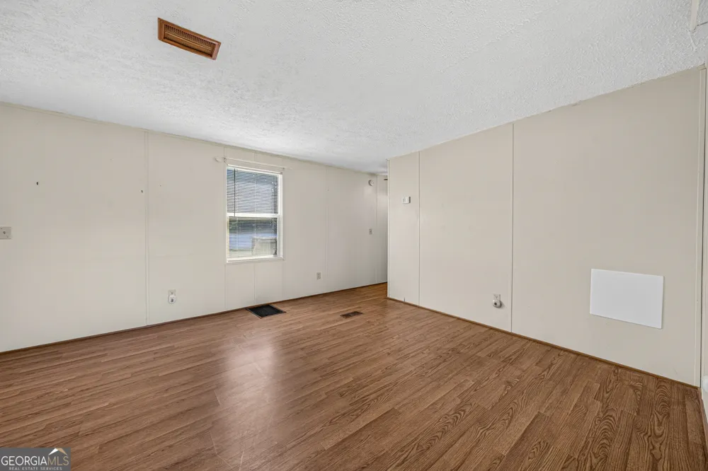 451 Defoor RD Toccoa, GA 30577