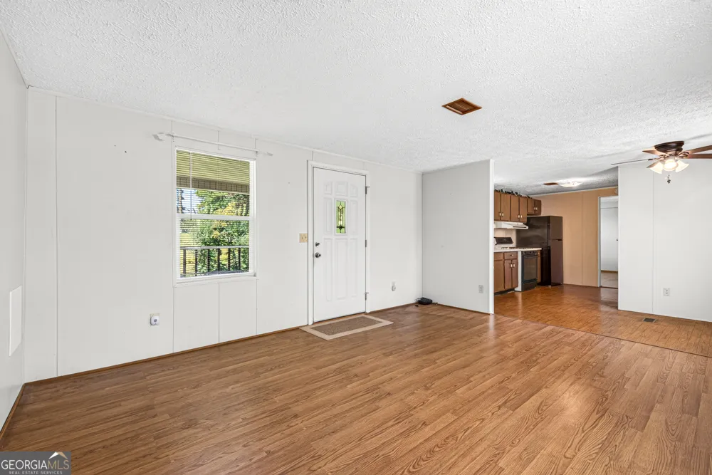 451 Defoor RD Toccoa, GA 30577