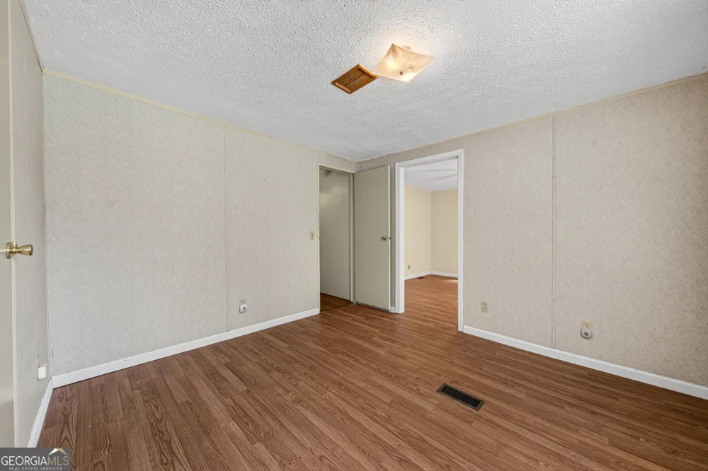 451 Defoor RD Toccoa, GA 30577