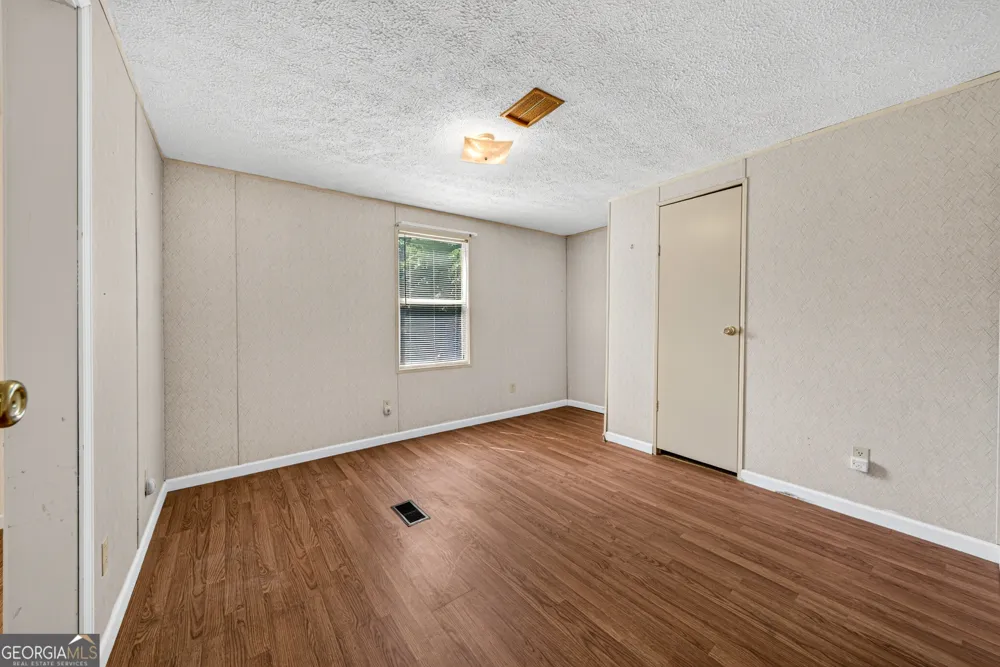 451 Defoor RD Toccoa, GA 30577