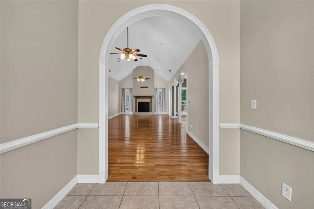 156 Henry DR Gray, GA 31032