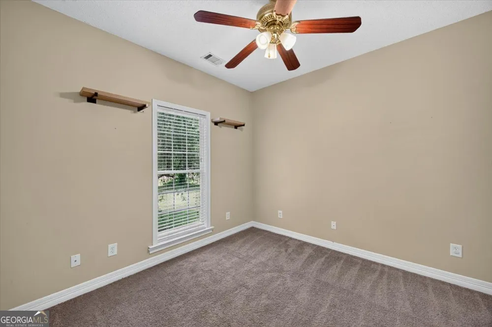 156 Henry DR Gray, GA 31032