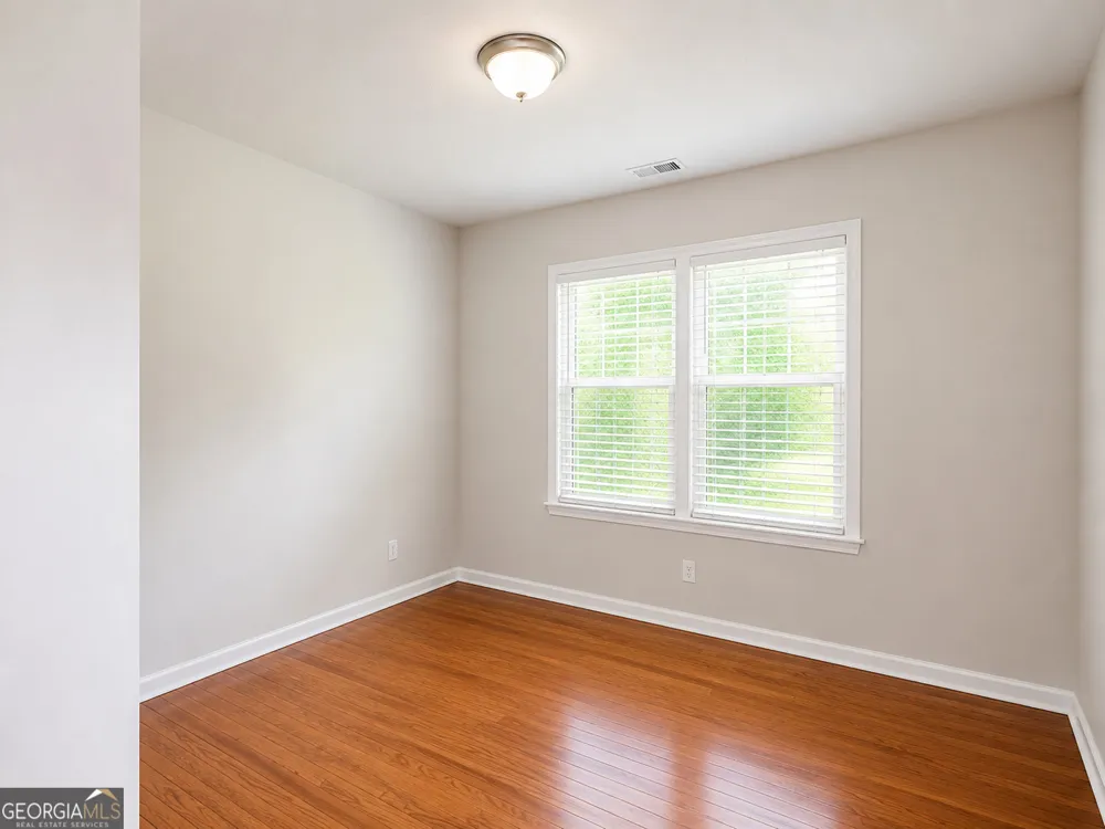 5700 Hollow Ridge LN Norcross, GA 30071