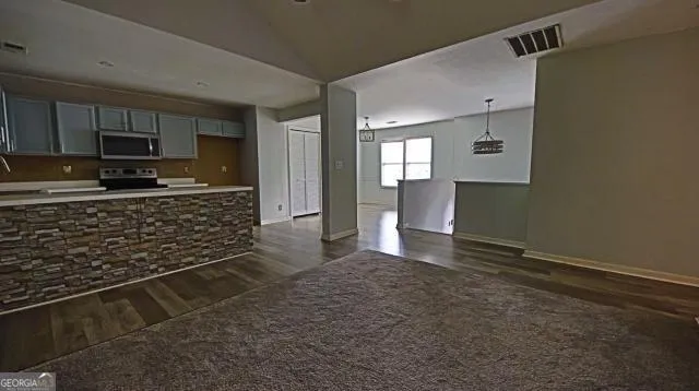 5700 Hollow Ridge LN Norcross, GA 30071