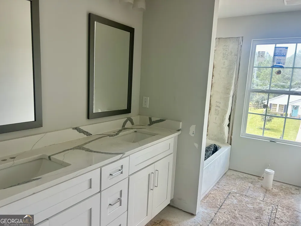 104 Duck Walk WAY Hogansville, GA 30230