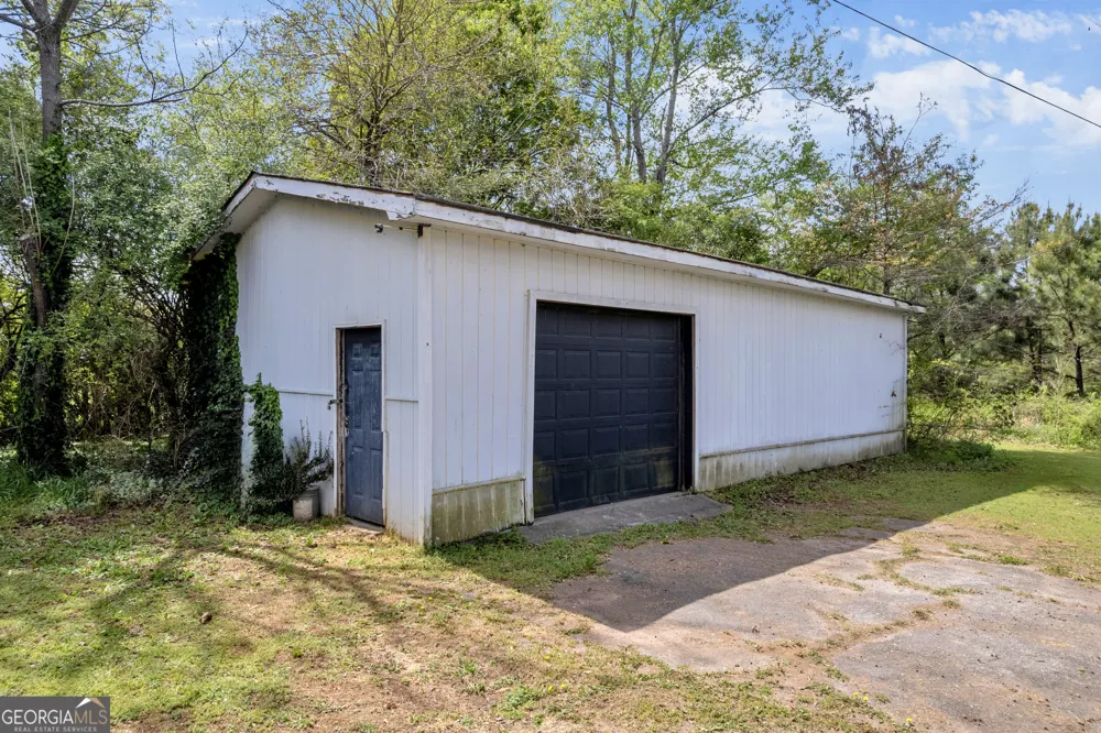 615 Brazey RD Monticello, GA 31064