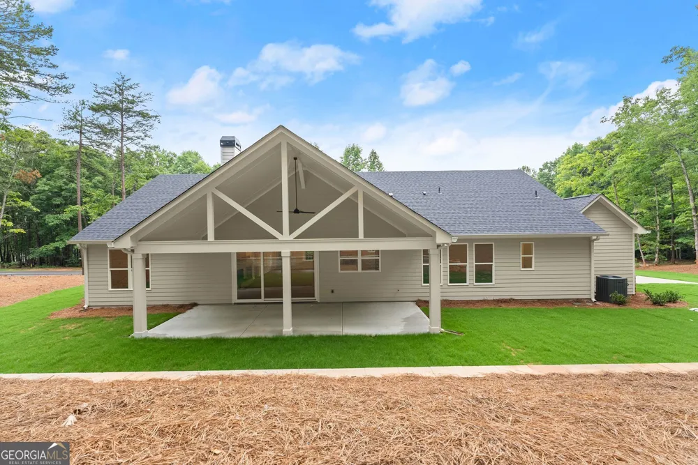 708 Plum LN Clarkesville, GA 30523