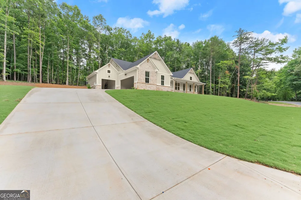 708 Plum LN Clarkesville, GA 30523