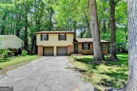 6419 Danbury LN