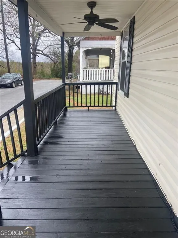 52 Ivy ST Porterdale, GA 30014