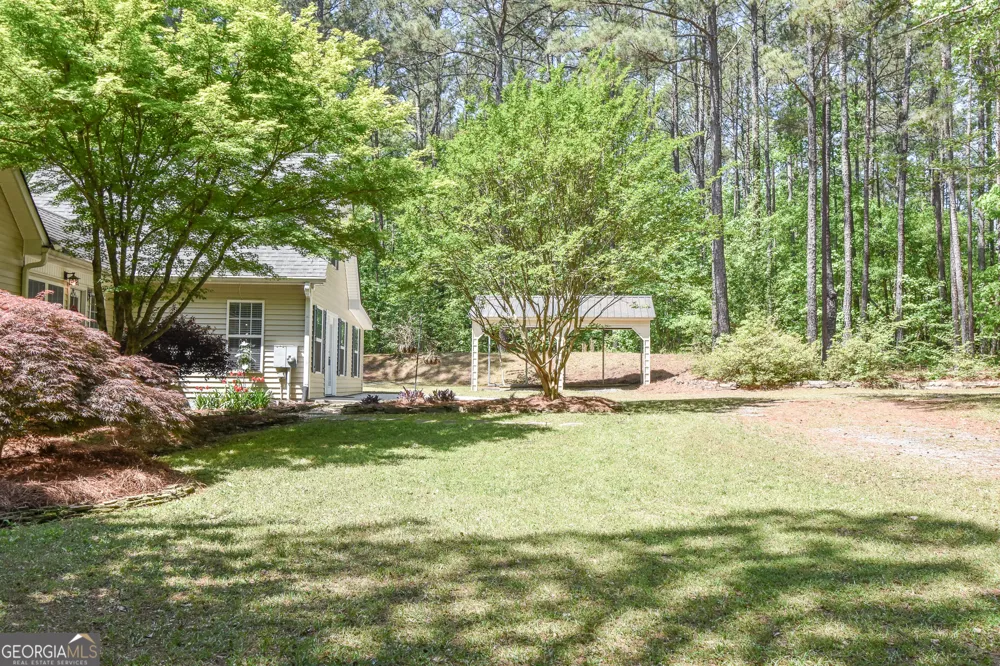 75 Katies CT Meansville, GA 30256