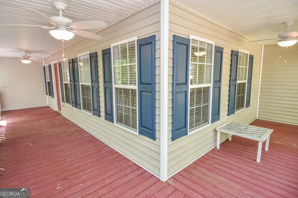 75 Katies CT Meansville, GA 30256