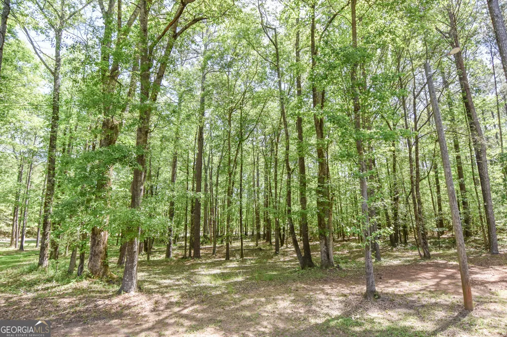 75 Katies CT Meansville, GA 30256