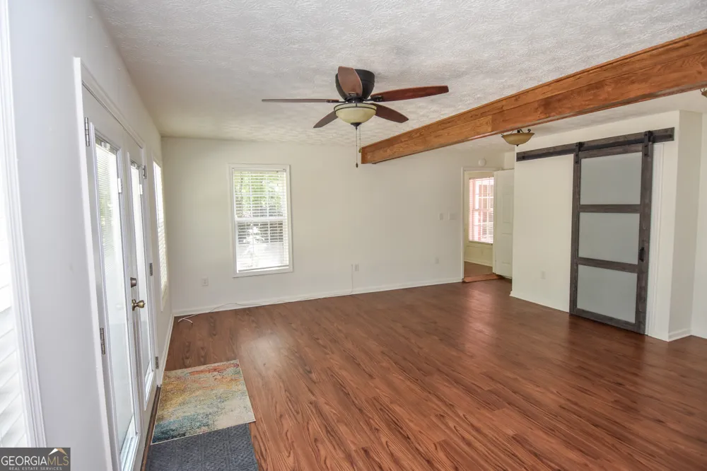 75 Katies CT Meansville, GA 30256