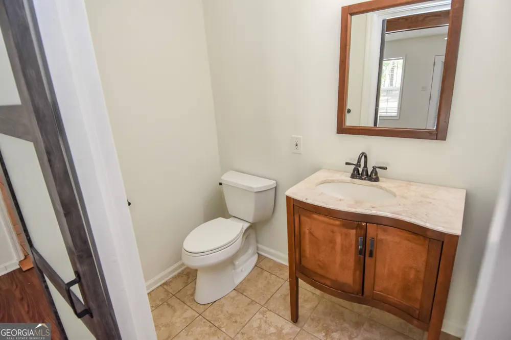 75 Katies CT Meansville, GA 30256