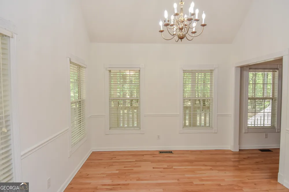 75 Katies CT Meansville, GA 30256