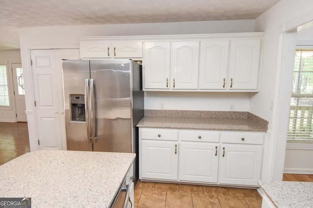 75 Katies CT Meansville, GA 30256