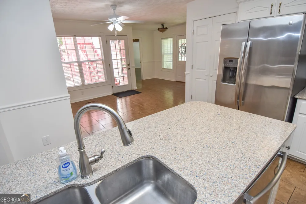 75 Katies CT Meansville, GA 30256