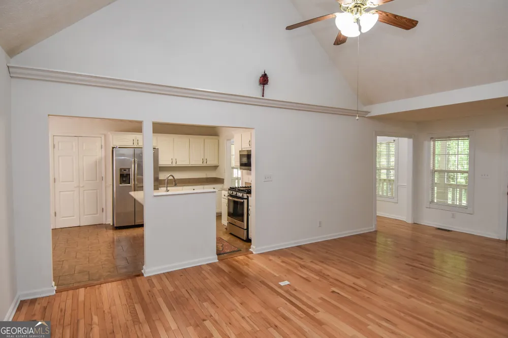 75 Katies CT Meansville, GA 30256