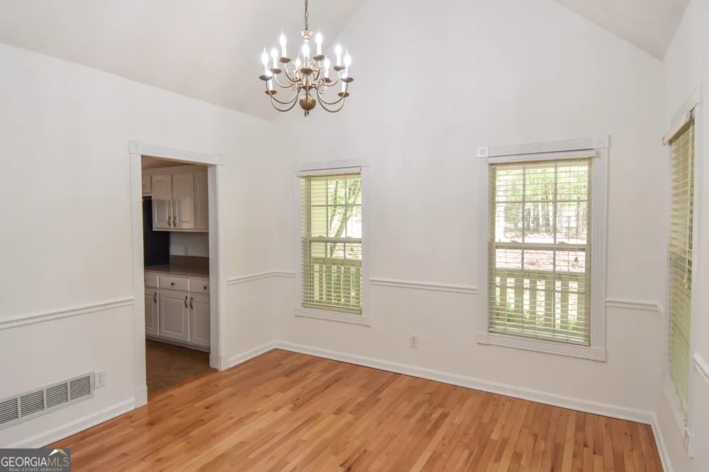 75 Katies CT Meansville, GA 30256