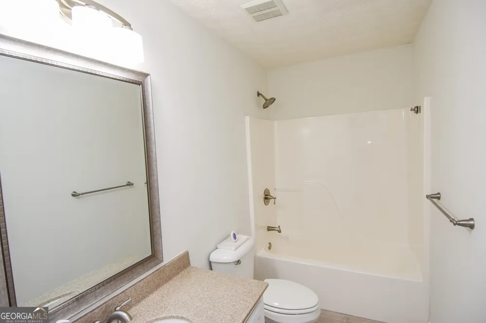 75 Katies CT Meansville, GA 30256