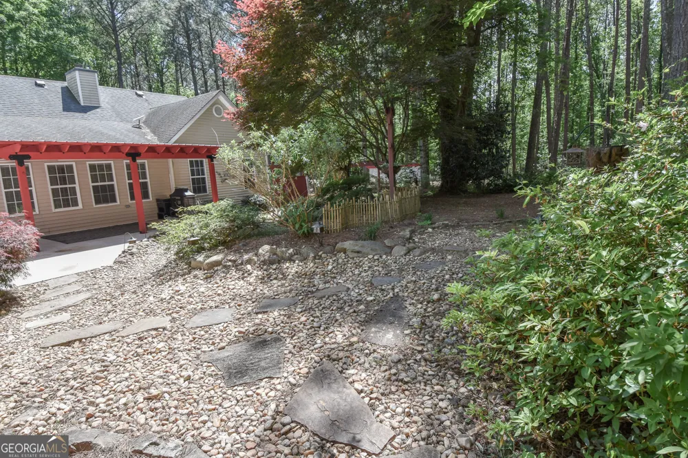 75 Katies CT Meansville, GA 30256