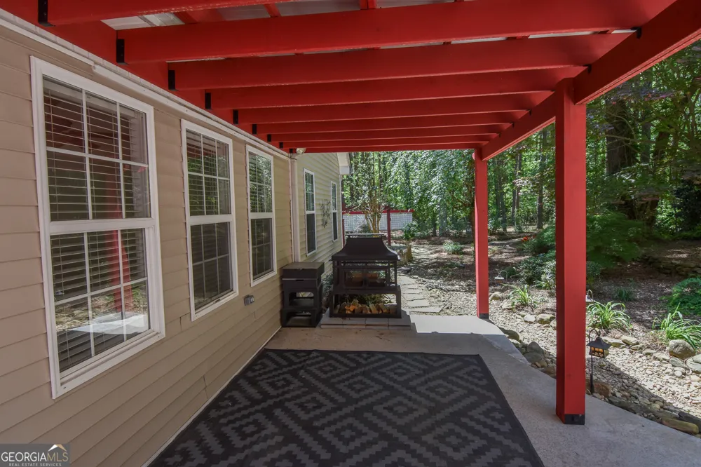 75 Katies CT Meansville, GA 30256