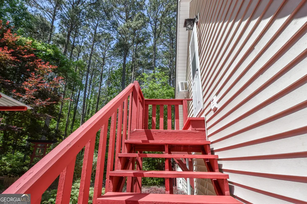 75 Katies CT Meansville, GA 30256